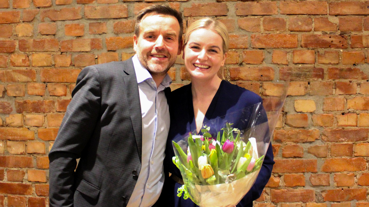 Konsernsjef Torben Sneve og Zelia Johansen Moss