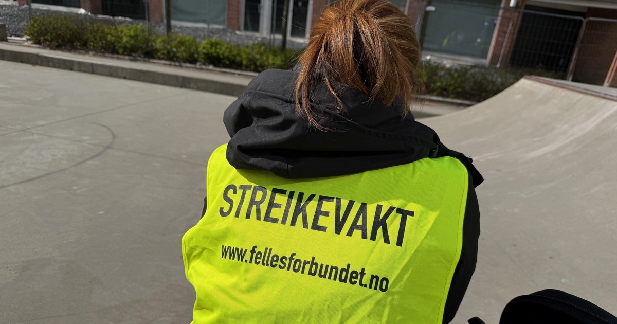 refleksvest med skriften streikevakt
